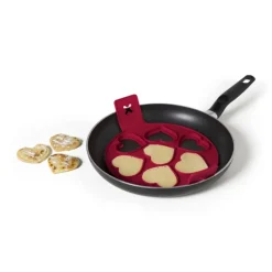 Xenos Bakvormen-Bakring voor 7 pannenkoeken - hartje - groen