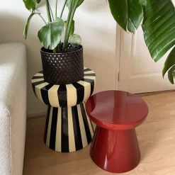 Xenos Bijzettafels-Bijzettafel Calvin - bordeauxrood - ø35x35 cm