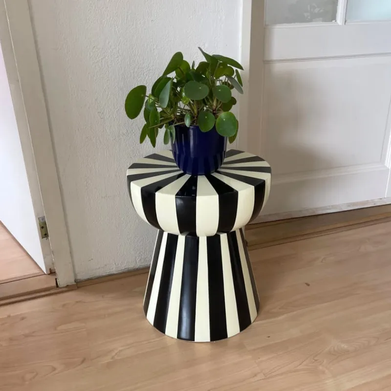Xenos Bijzettafels-Bijzettafel stripes - beige/zwart - ø40x45 cm