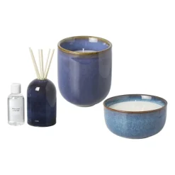 Xenos Kerstcadeaus|Geurstokjes-Diffuser white linen & sea salt - blauw - ø7.7x11.8 cm