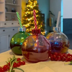 Xenos Kerstcadeaus-Drinkbeker kerstbal - diverse varianten