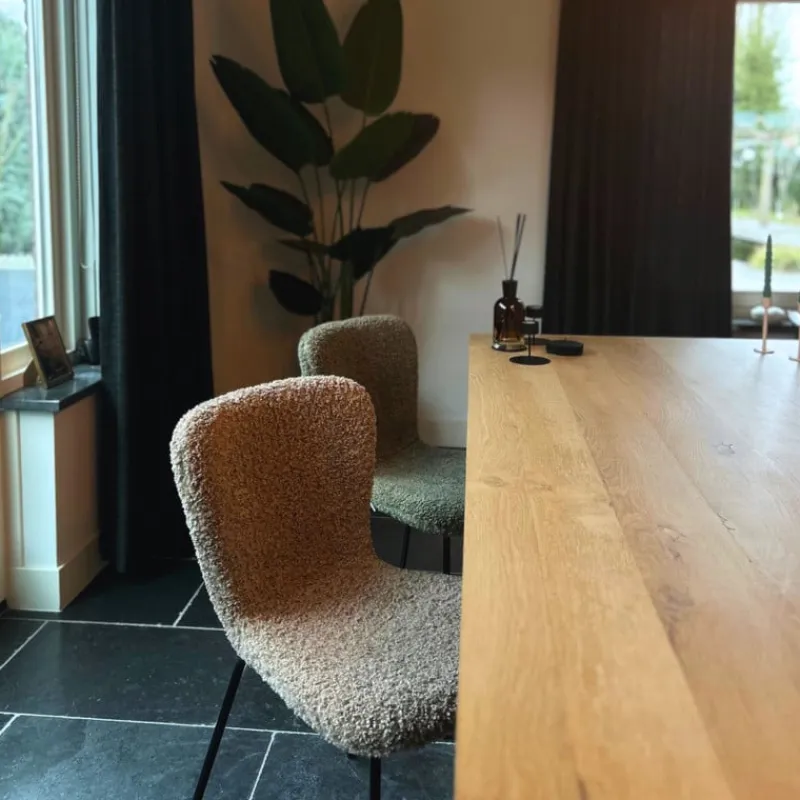 Xenos Eetkamerstoelen-Eetkamerstoel Liz - beige - teddy - 83.5x55x45.4 cm