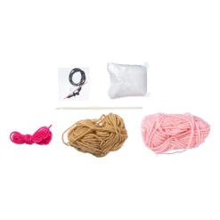 Xenos Haakpakketten-Haakpakket donut DIY - roze