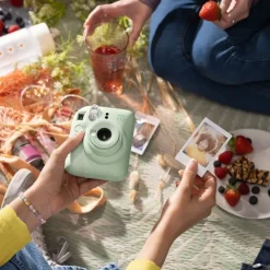 Xenos Festivals|Instax Camera'S-Instax mini 12 camera - groen