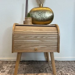 Xenos Nachtkastjes|Kast Met Deuren-Kastje Uppsala met roldeur - naturel - 45x40x34 cm