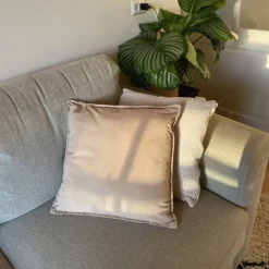 Xenos Kussens-Kussen velvet - beige - 45x45 cm