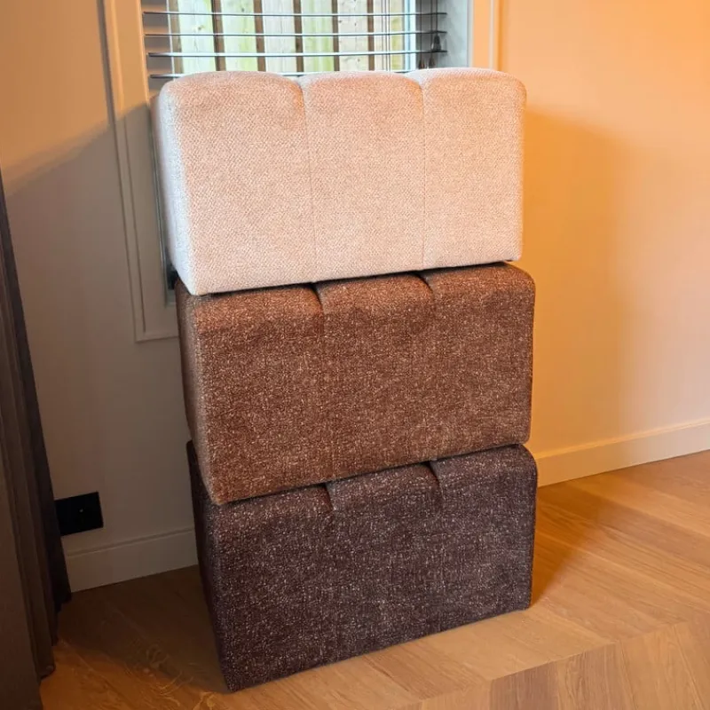 Xenos Poefjes-Poef chenille - beige - 38x66x38 cm