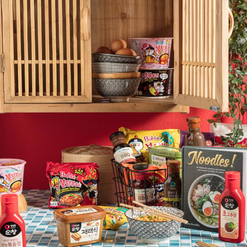 Xenos Koreaanse Keuken|Pasta, Rijst En Wraps-Samyang buldak noodles - hot chicken cheese -140 gram
