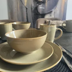 Xenos Serviessets-Serviesset - beige - 16-delig - 4 persoons - reactive glaze