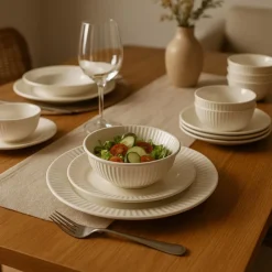 Xenos Serviessets|Kerstservies-Serviesset streep - wit - 16-delig