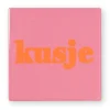 Xenos Bruiloft|Kerstcadeaus-Siertegel Kusje - roze/oranje - 10x10x0.5 cm