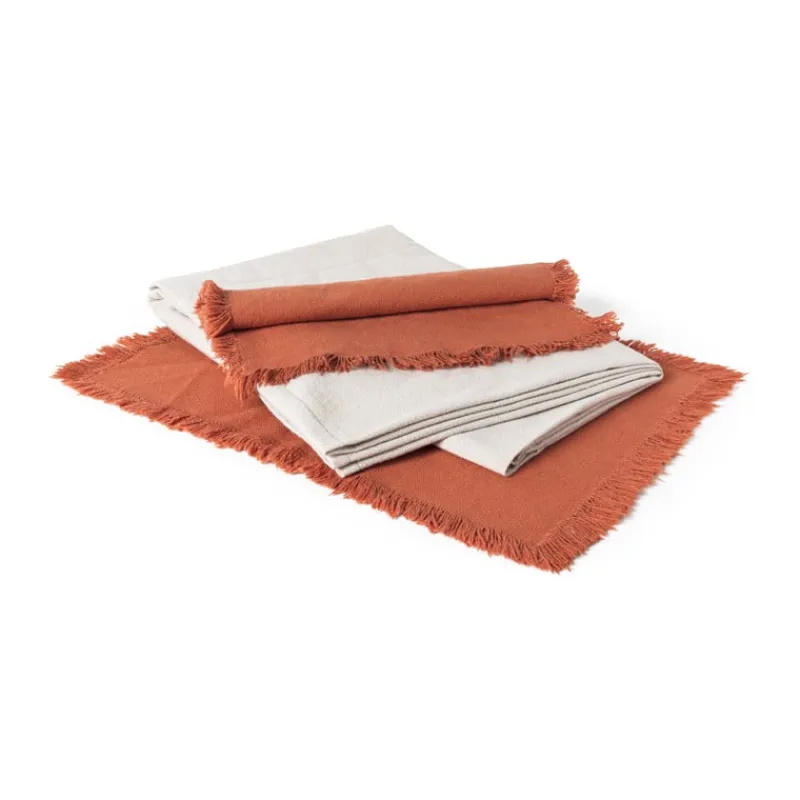 Xenos Tafelkleden|Kersttafelkleden-Tafelkleed Zand - beige - 140x240 cm