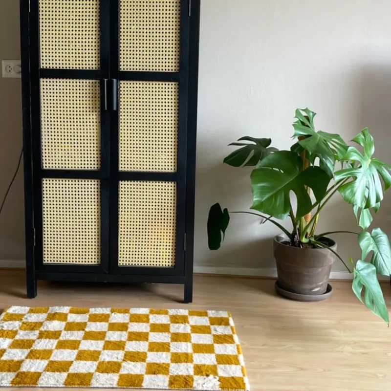 Xenos Vloerkleden-Vloerkleed checks - geel/wit - 60x90 cm